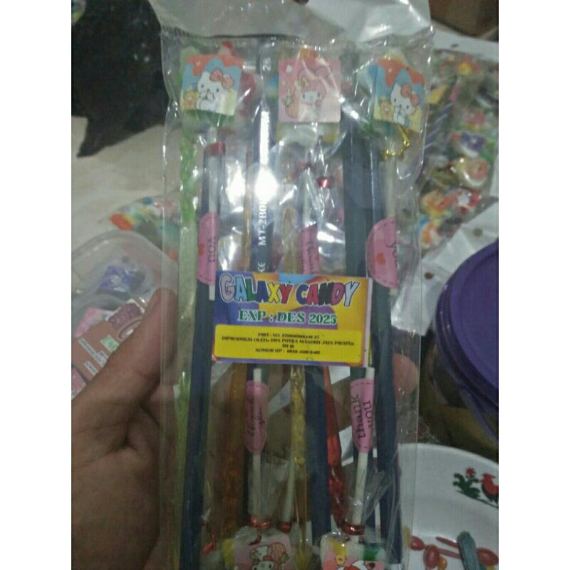 

permen pensil.polpen aneka sticer