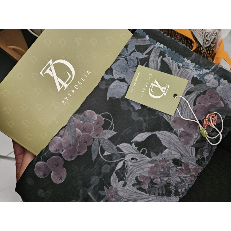 hijab Zyta Delia NEW