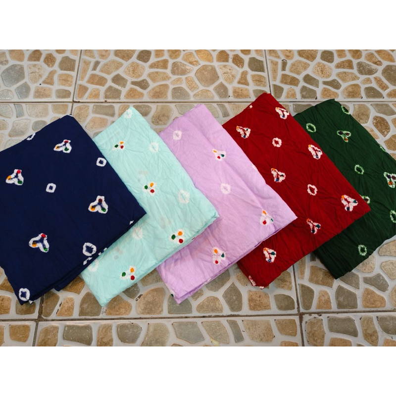 kain batik jumputan.jumputan ori. kain batik jumputan. kain jumputan