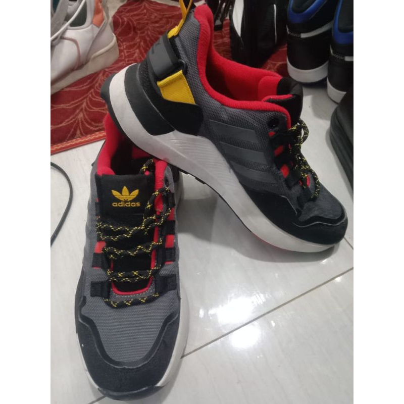 Adidas terrex hikster size 40