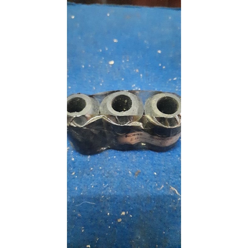 KARET BANTALAN SHOCK BELAKANG VESPA