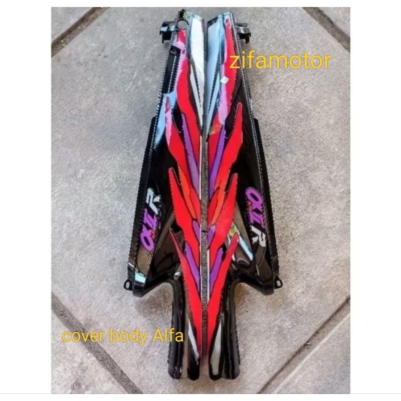 Cover body samping kanan kiri Yamaha Alfa alfa plus striping