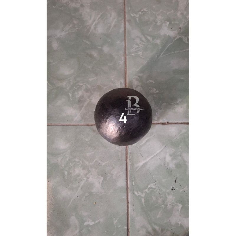bola tolak peluru / bola lempar peluru 4kg bahan besi cor padat