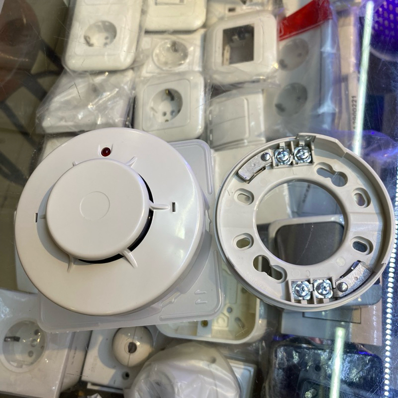 Smoke detector FDK246N merk NOHMI