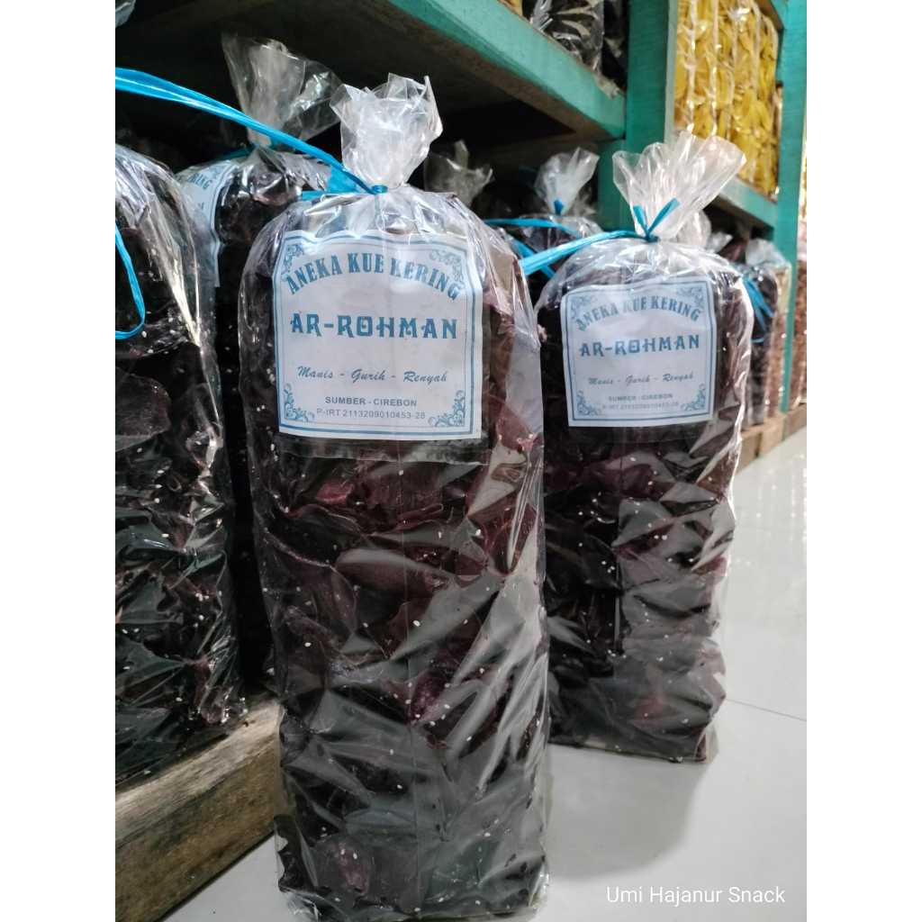 

Keripik Ubi Ungu isi 1KG Rasa Manis Bertabur Wijen