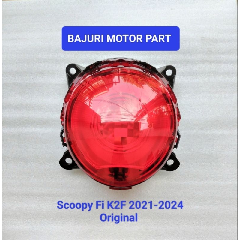 Reflektor Lampu Stop Belakang Stoplamp Scoopy New Prestige K2F 2021-2024 Original