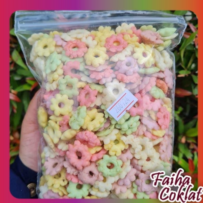 

Snack Sakura Ajisan 250gr Snack Bunga Warna Warni Rasa Gurih Faiha Coklat Cemilan Sehat