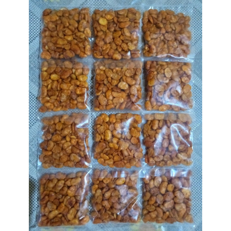 

Kacang Koro Pedas Manis Kemasan 28gr isi 12pcs