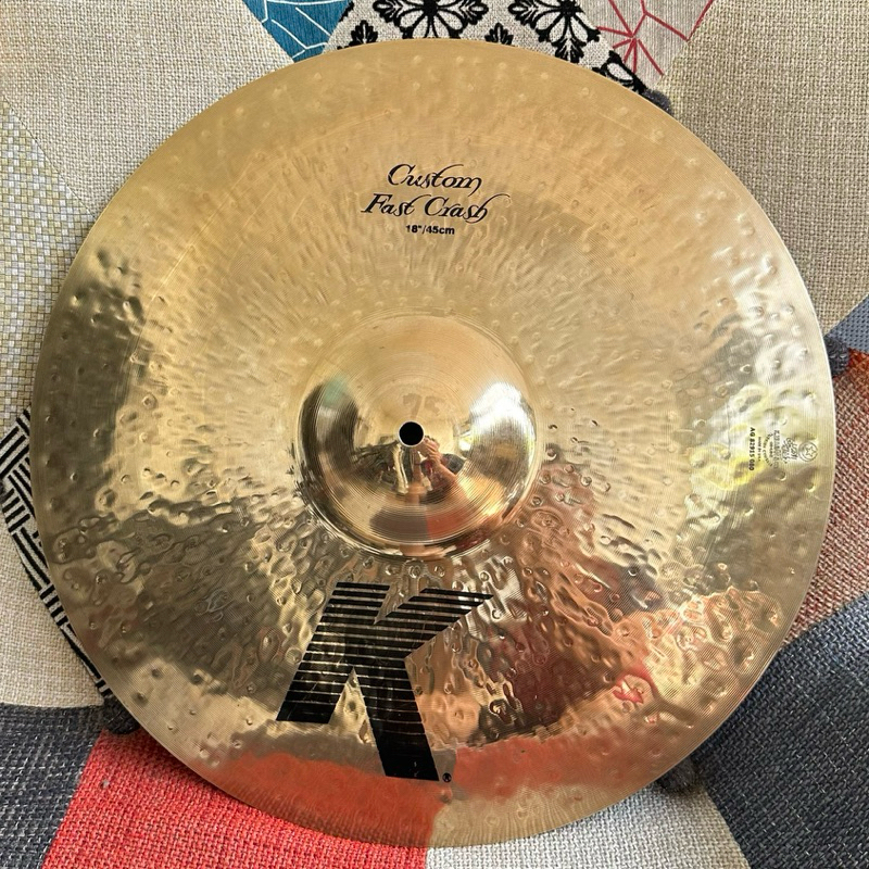 cymbal zildjian K custom fast crash 18” like new, tanpa cacat sangat jarang pakai WAJIB UNBOXING