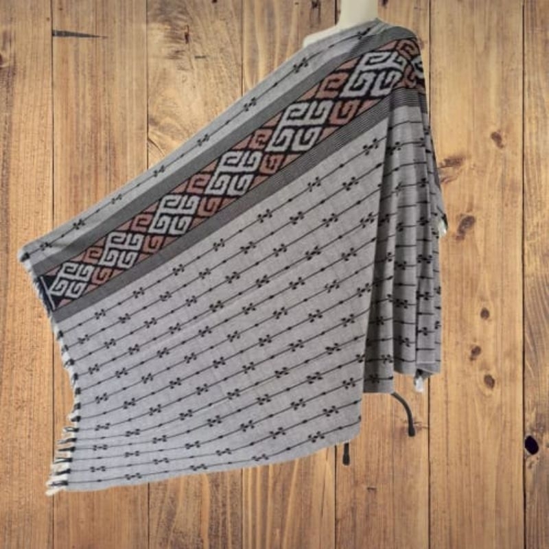 KAIN TENUN BALGKET ETNIK, TORAJA LURIK