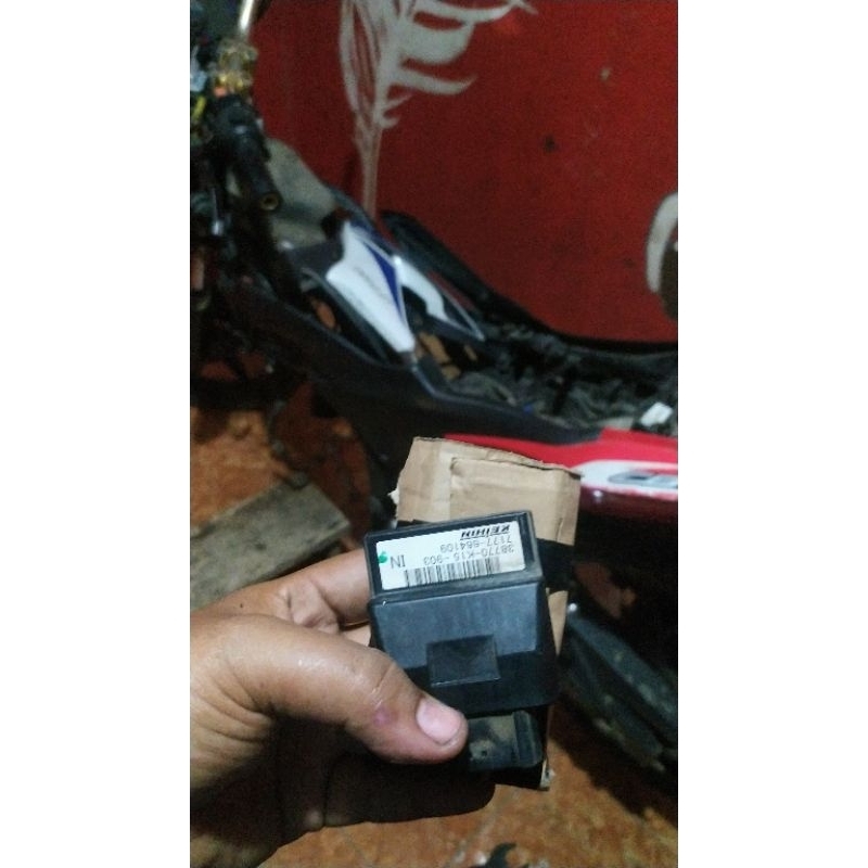 ecu cb150r old