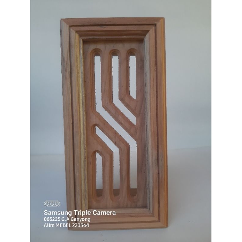 Loster / Roster kayu ventilasi boven angin-angin rumah kayu jati Jepara motif Minimalis S ukuran 14x