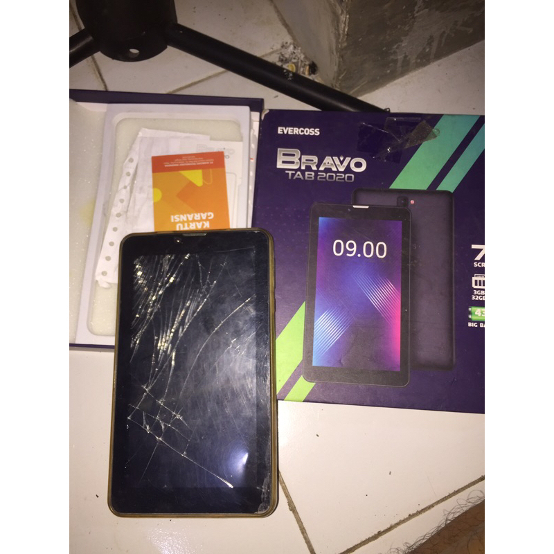 Tab Evercoss Bravo tab 2020 minus lcd