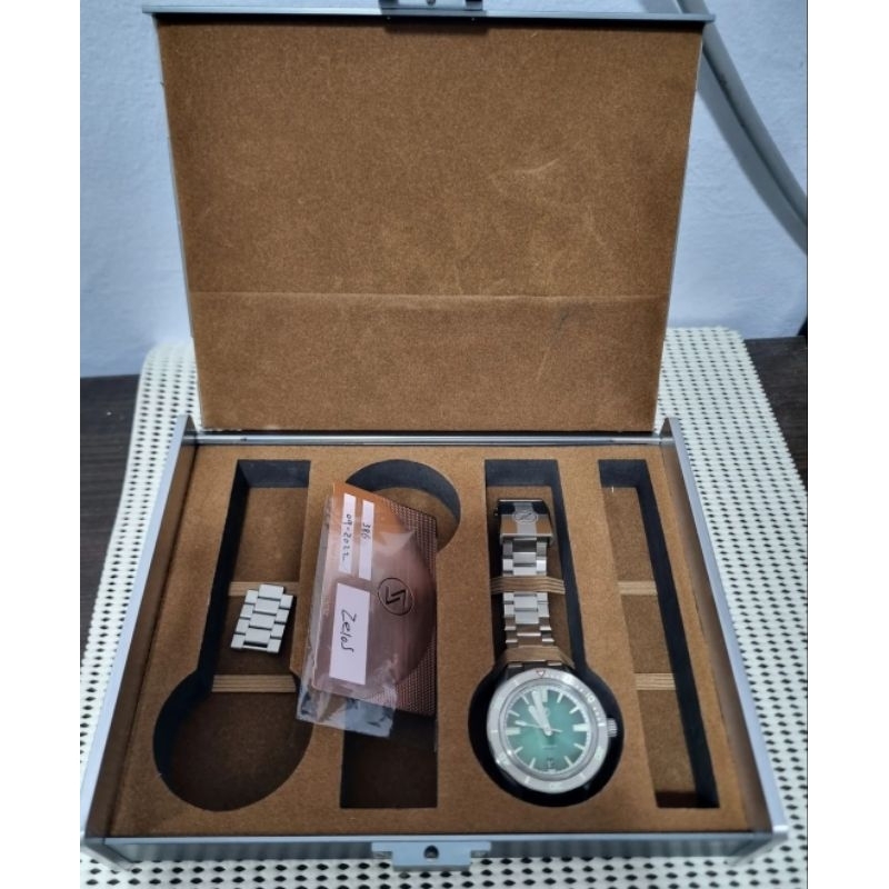 Zelos Swordfish Titanium Sapphire Crystal