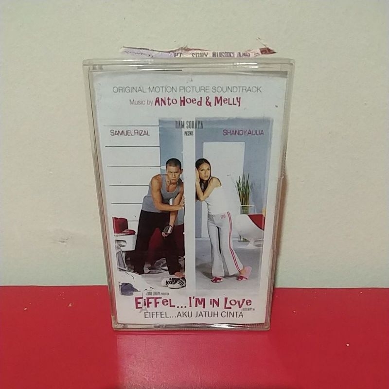 Kaset Pita EIFFEL I'M IN LOVE