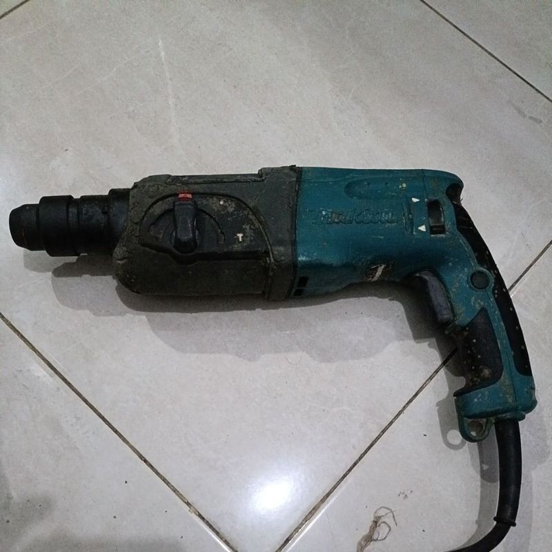 bor rotary MAKITA HR2470 second (bekas pakai)