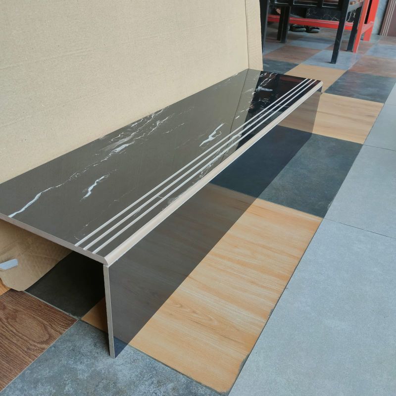 GRANIT TANGGA HITAM CORAK 30X120 DINDING HITAM POLOS 20X120