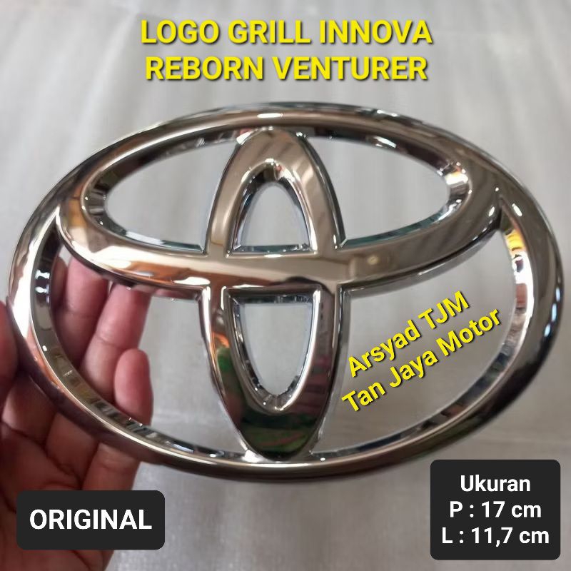 Emblem Logo Depan Grill Toyota INNOVA INOVA REBORN VENTURER  2016 - 2022 ORIGINAL