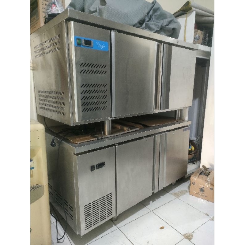 undercounter chiller 150 cm bekas