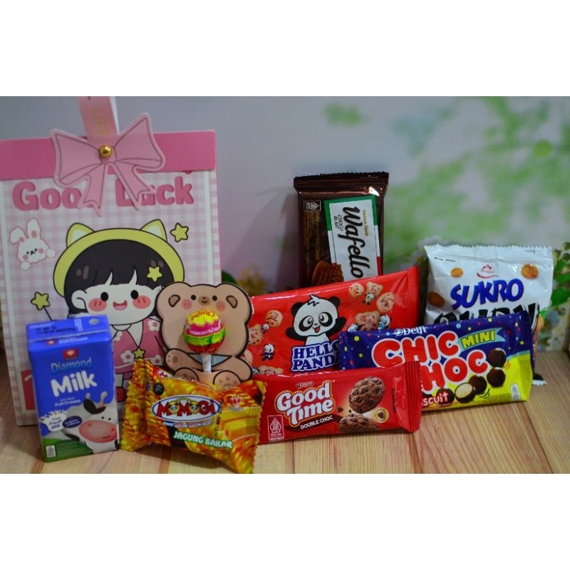 

Paket Hampers Ulang Tahun Anak Isi Snack Ukuran Tas 14 x 7 x 22 cm (V001)