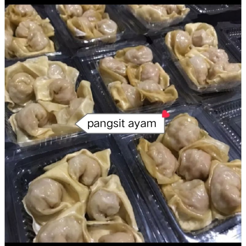 

Pangsit ayam Chili oil 10pc
