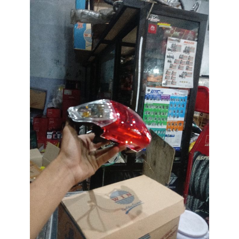 stoplamp assy legenda 2 merek Win