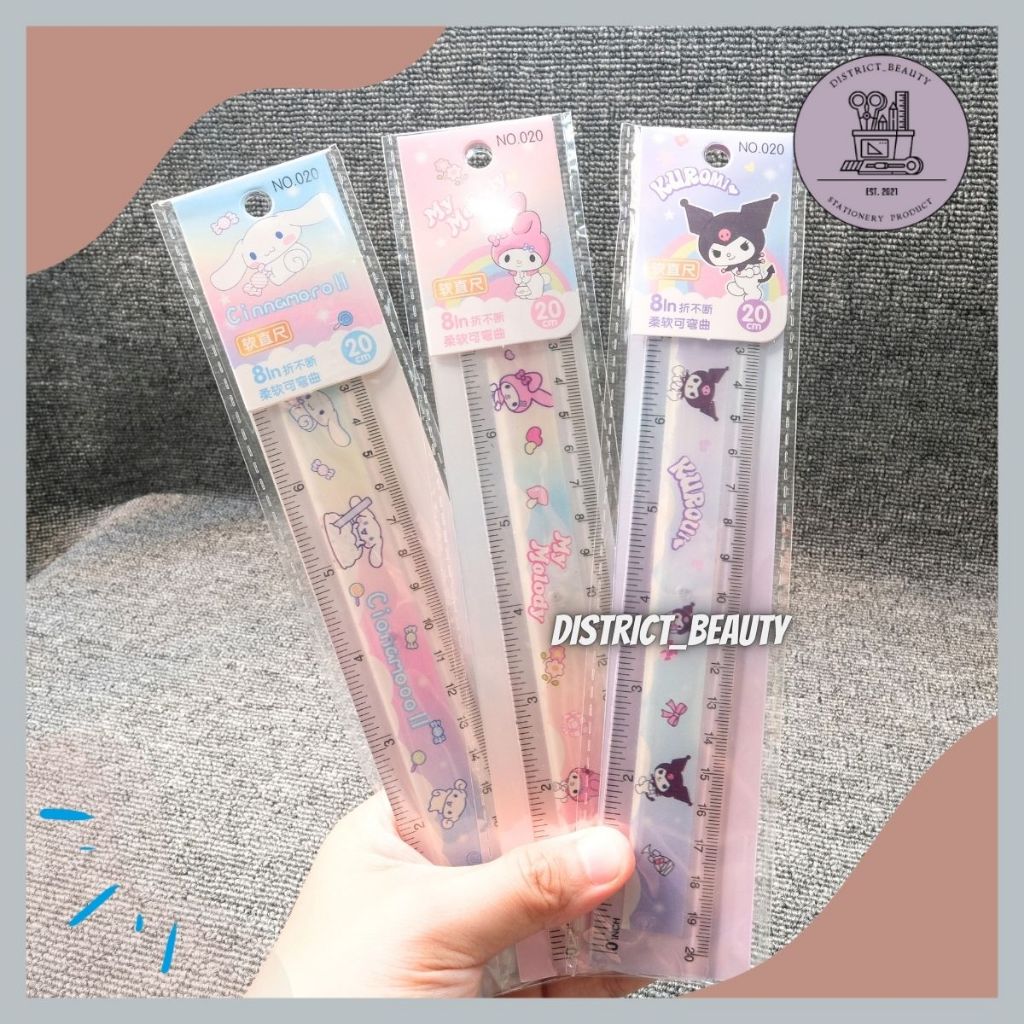 

PENGGARIS LENTUR SANRIO PENGGARIS PANJANG 20 CM GARISAN LENTUR SANRIO TERMURAH