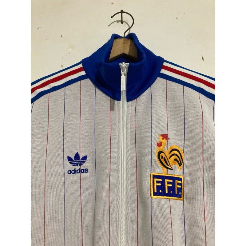 tracktop adidas greatest moments carre magique