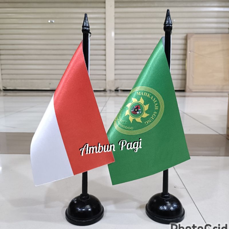 

best seller bendera meja merah putih+Mahakam Agung+tiang kayu