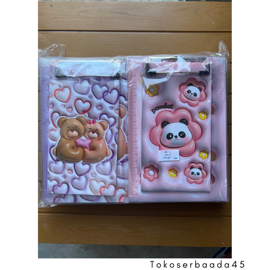 

Grosir Lusinan 1Pak isi 12PC Buku a4 FREE Papan jalan Ujian Sekolah Motif Panda Clipboard Book Murah