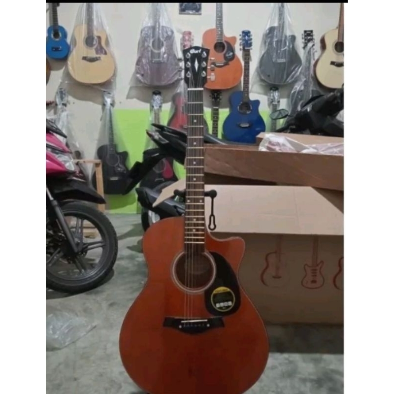 Gitar cort akustik jumbo