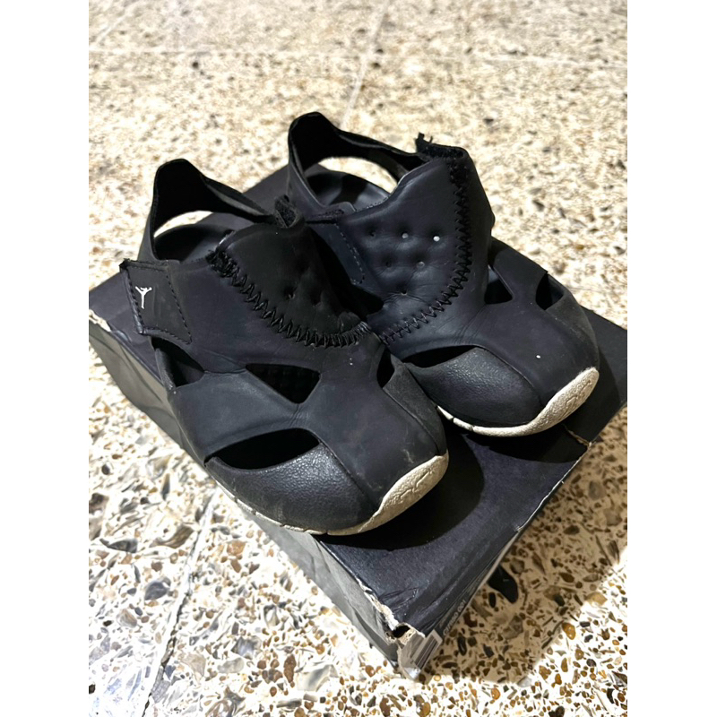 sepatu sandal anak nike jordan