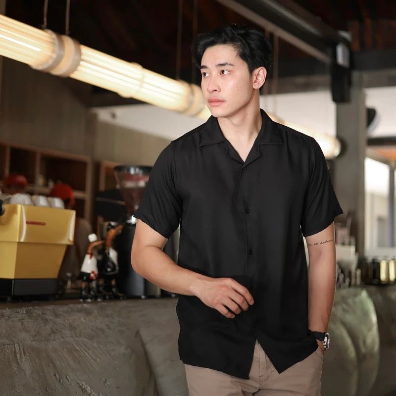 Kemeja polos lengan pendek bahan full catton poplin  40s gread A