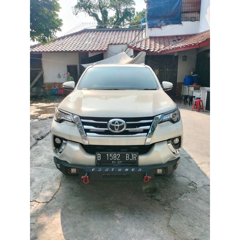Tanduk Bumper depan/Towing depan Toyota Fortuner 2016-2025 vrz/trd/gr