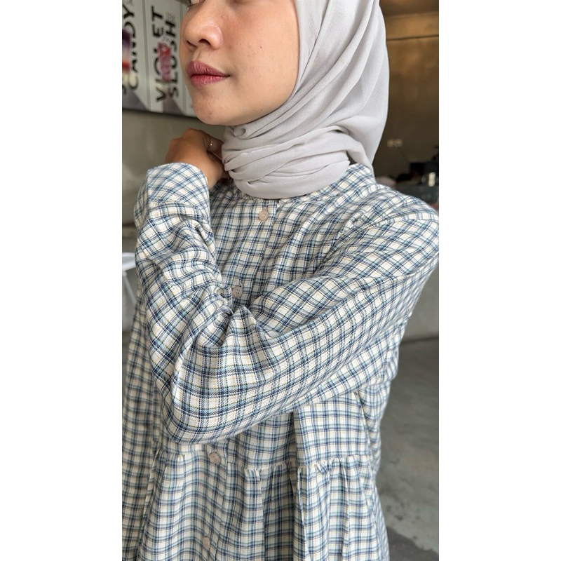 Preloved Atiya tunik by Nurama