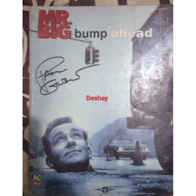 Buku Transkripsi Gitar Mr.Big Asli Plus TTD Paul Gilbert