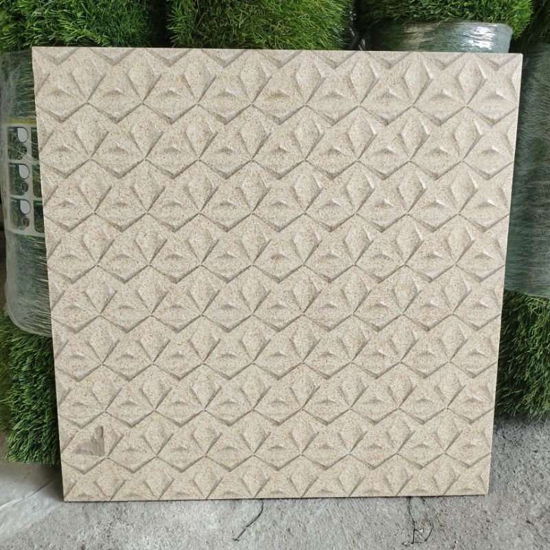 KERAMIK 40X40 CREAM MOTIF BATIK CREAM KASAR