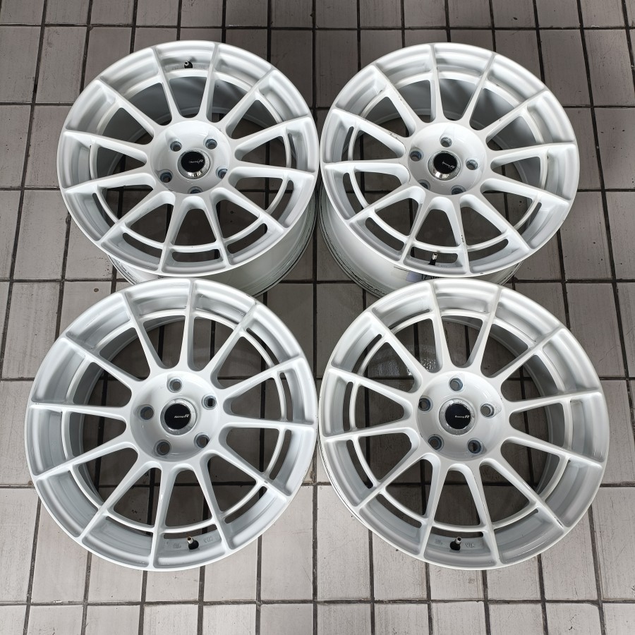 Velg Mobil Bekas Racing ENKEI SPIDER R17 Lebar 7,5 Hole 5X114,3 PNP Civic Camry Accord Hrv Inova Reb