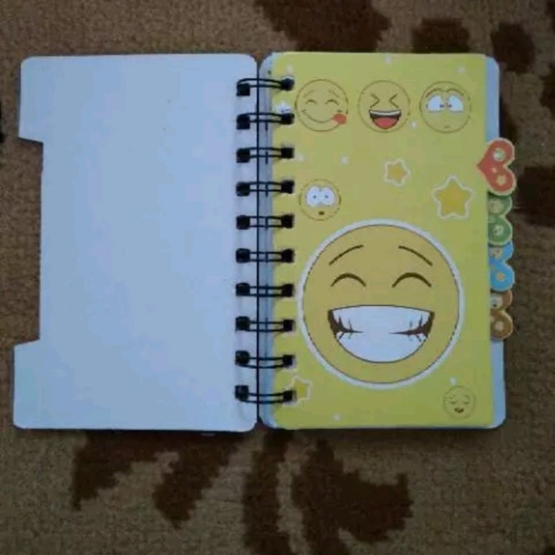 

Notebook ukuran 9×14 buku memo binder kecil