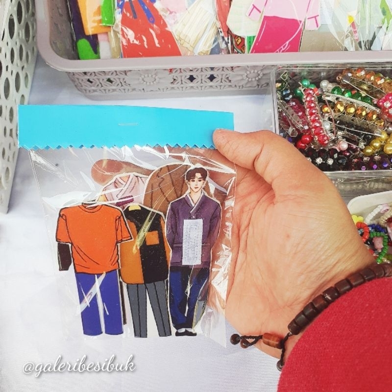 Korean Paper Doll/ Bp /Bongkar Pasang / Mainan Jadul/ Boneka Kertas/ Paper doll /Galeri Besibuk