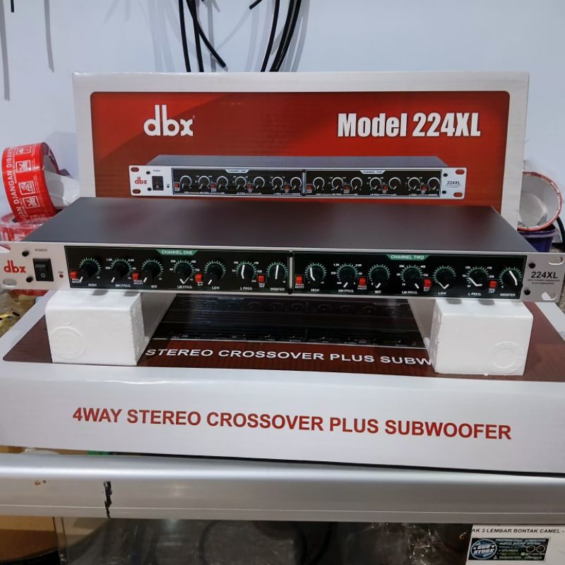 Crossover DBX 224xl sub 4 way subwoofer