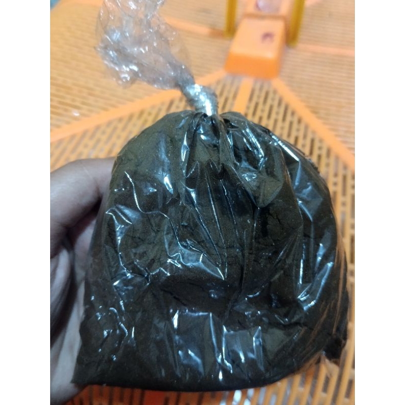 

Kopi bubuk hitam jawa 100% murni