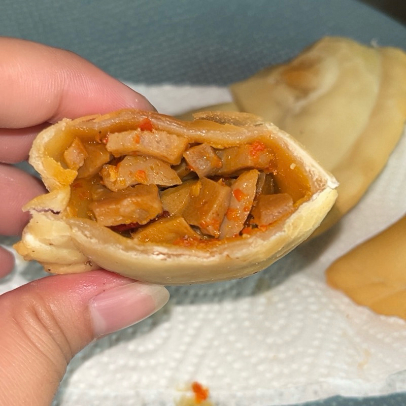 

Cireng Isi Bakso Pedas 1 Pack 4 Pcs Ukuran Besar