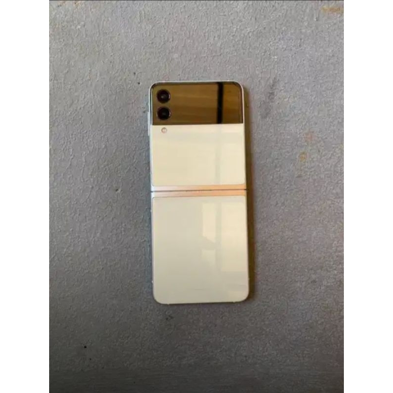 samsung z flip 3 128gb dan 256gb second seken bekas Ram8gb internal256gb dan 128gb hp second terlari