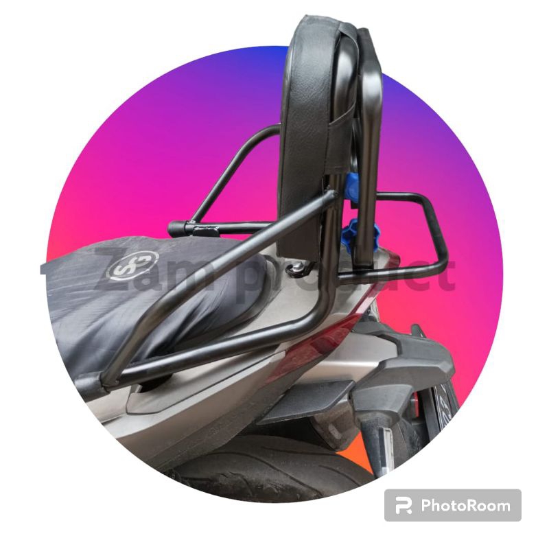 SANDARAN LIPAT MOTOR VARIO 125/150