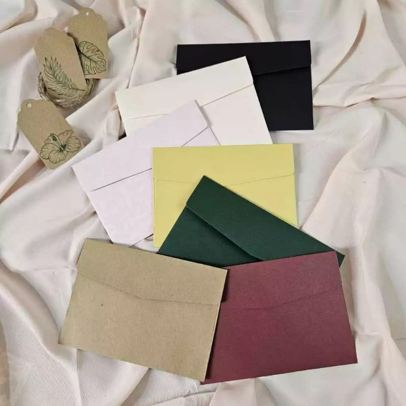 

[ READY STOK ] Amplop polos bahan tebal / Amplop Premium A6 [11 x 15,5 cm] / Amplop Hitam / Amplop Merah / Amplop Maroon / Amplop Coklat / Amplop Putih / Amplop Ungu / Amplop