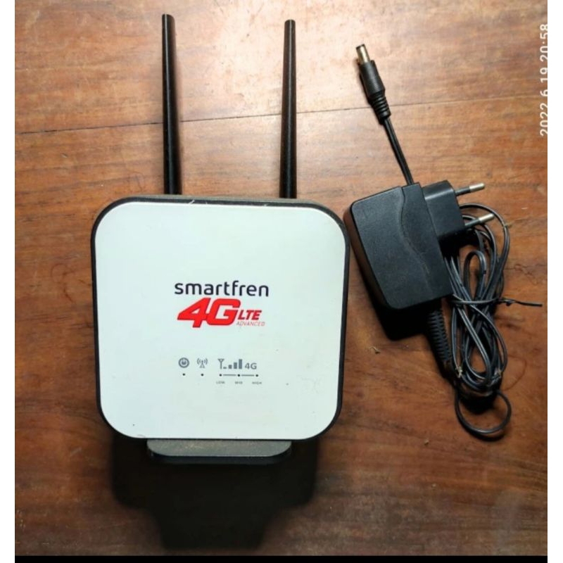 Modem kartu SmartFren 4GLTE Wibox C17Y1A cocok untuk kartu smartfren