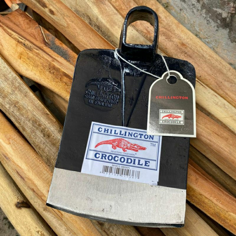 Cangkul Buaya Original Thailand import Full Baja Tanpa sambungan - Cangkul sawah Perkebunsn anti len