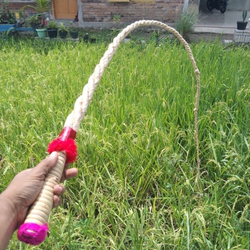 1 pcs cambuk pecut kuda lumping bahan serat besar 200cm jaranan kuda lumping
