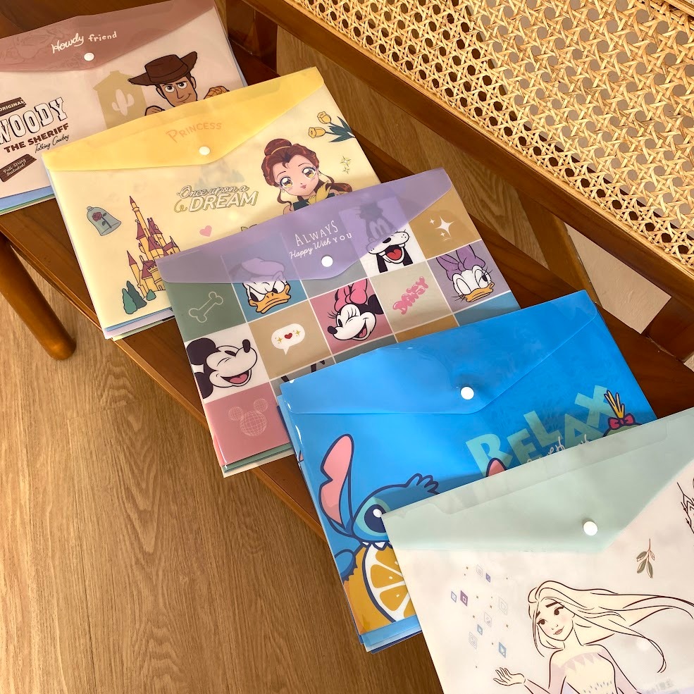

Tempat Penyimpanan Dokumen Map Clear File Amplop Set Isi 5 File A4 Zipper Karakter Stitch Toy Story Lotso Alien Woody Princes Mickey Disney Unik Lucu Gift Hadiah